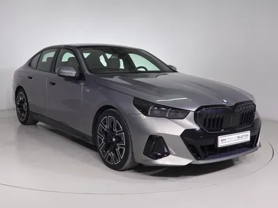 2025 بي ام دبليو الفئة الخامسة 520 أي إم كت