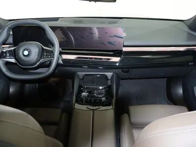 2026 BMW 5 Series 520i Mkit