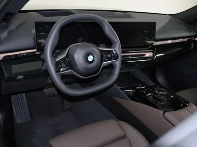 2026 BMW 5 Series 520i Mkit