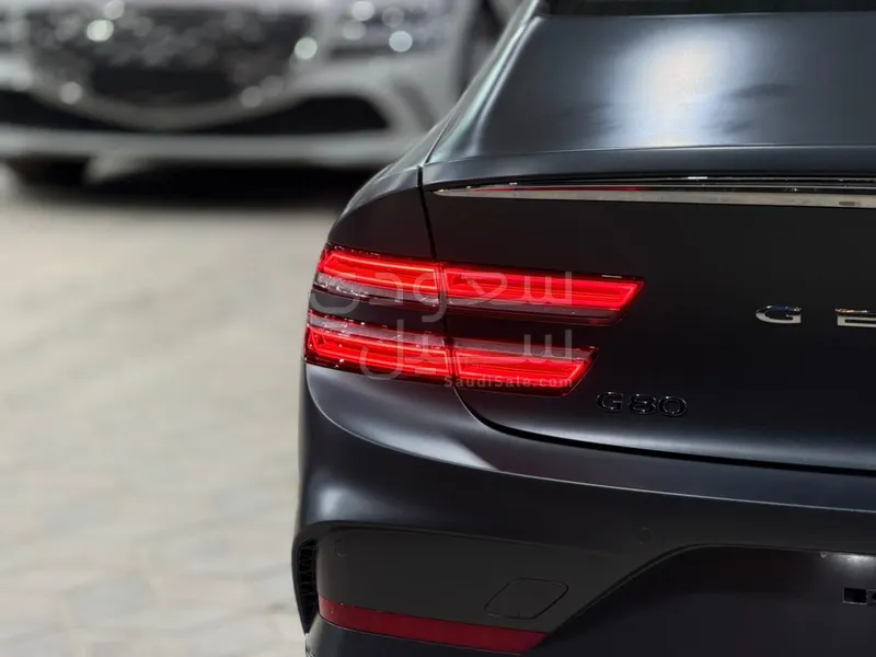 2026 جينيسيس جي 80