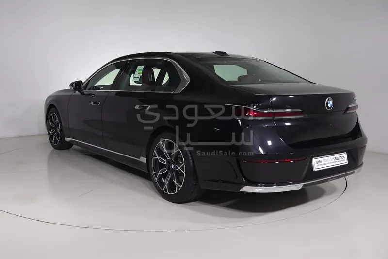 2026 BMW 7 Series 735i