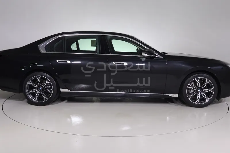 2026 BMW 7 Series 735i