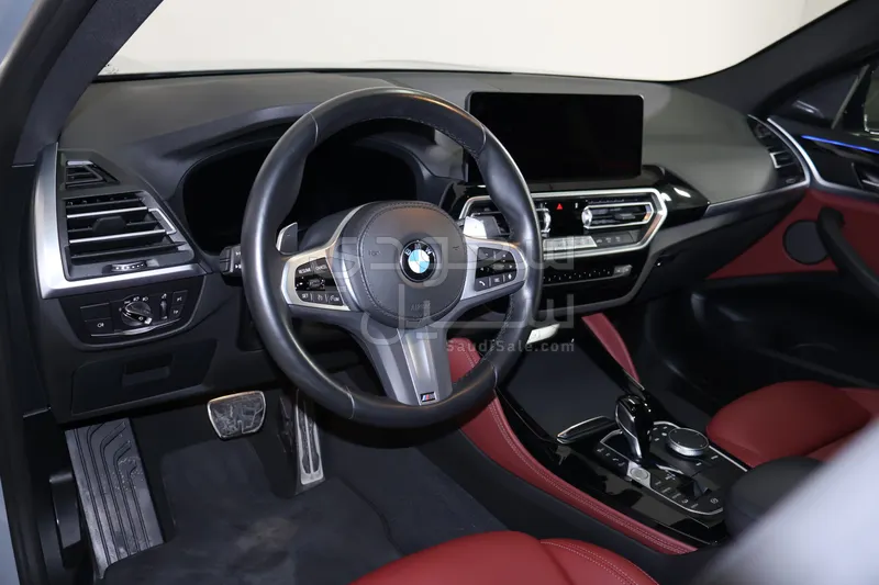 2025 بي ام دبليو الفئة اكس 4