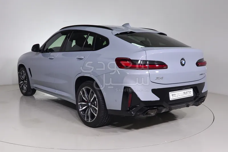 2025 بي ام دبليو الفئة اكس 4