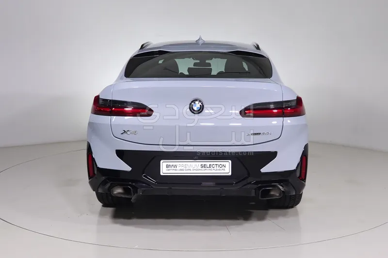 2025 بي ام دبليو الفئة اكس 4