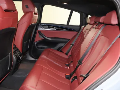 2025 بي ام دبليو الفئة اكس 4