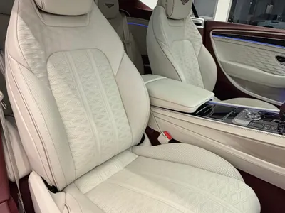 2025 بنتلي كونتيننتل جي تي الاصدار الاول