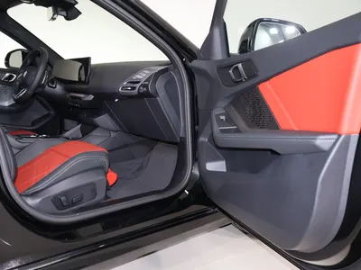 2025 BMW 1 Series 118i