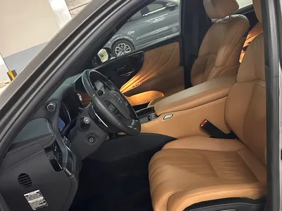 2022 لكزس إل إس 500