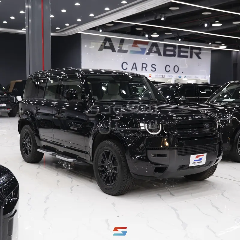 2026 Land Rover Defender SE