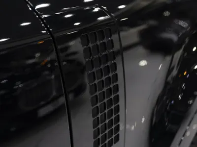 2026 Land Rover Defender X dynamic