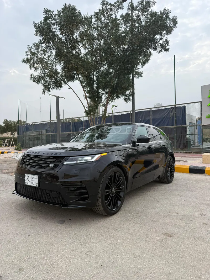 2024 Land Rover Range Rover Velar SE