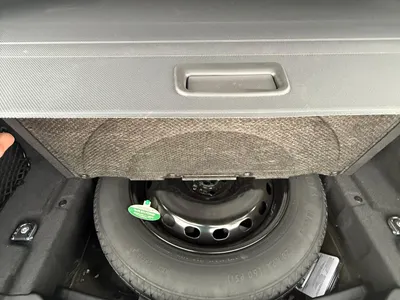 2024 Land Rover Range Rover Velar SE