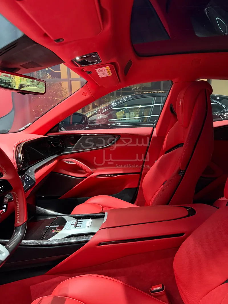 2024 فيراري بوروسانجوي