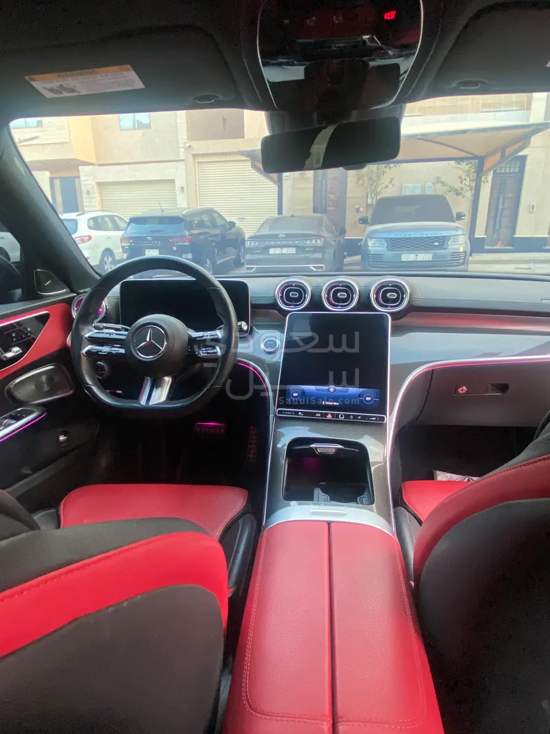 2022 مرسيدس - بنز سي 300