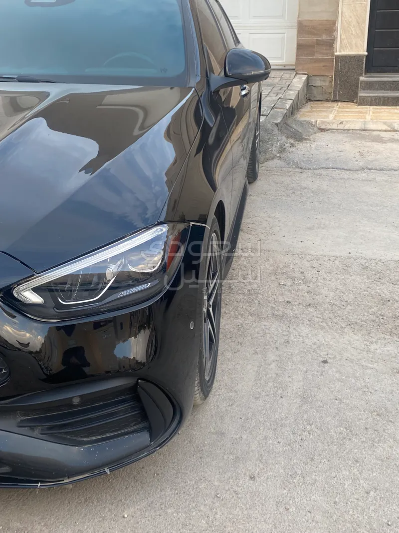 2022 مرسيدس - بنز سي 300