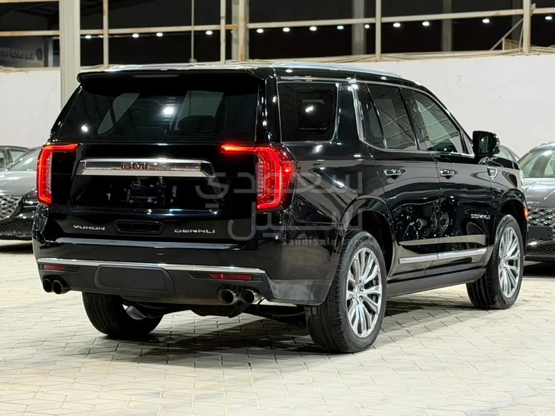 2021 جي ام سي يوكون دينالي