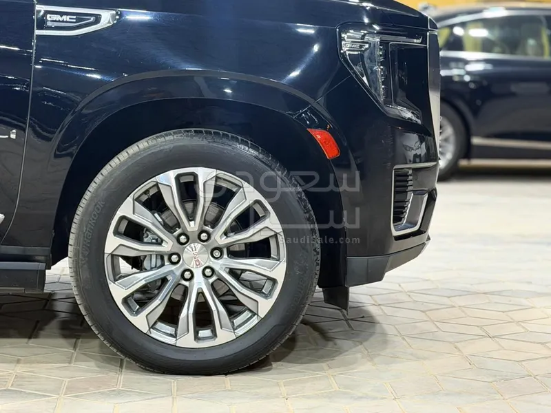 2021 جي ام سي يوكون دينالي