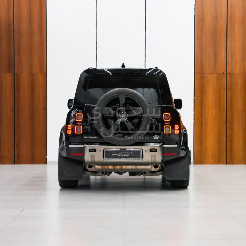 2022 لاند روفر ديفيندر اكس