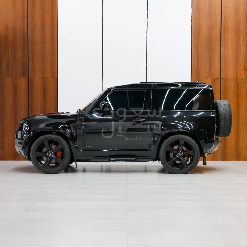 2022 لاند روفر ديفيندر اكس