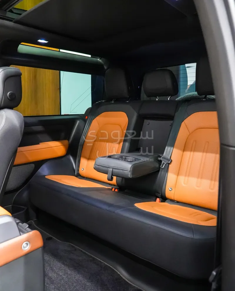 2022 لاند روفر ديفيندر اكس