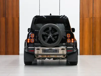 2022 لاند روفر ديفيندر اكس