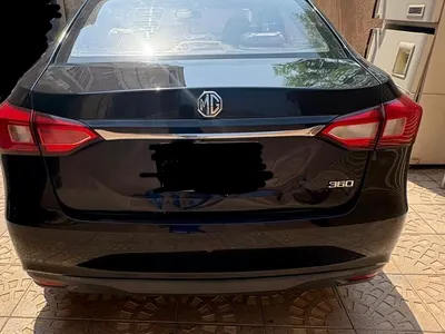 2018 MG 360