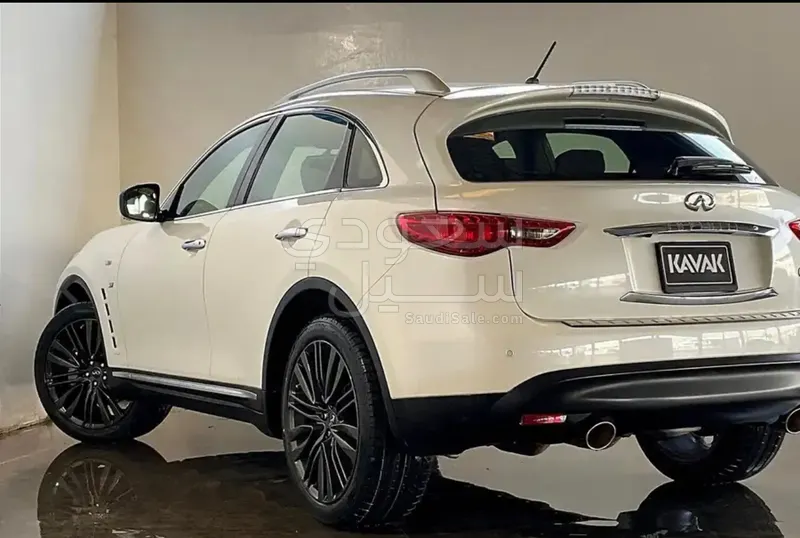 2019 انفينيتي كيو اكس 50