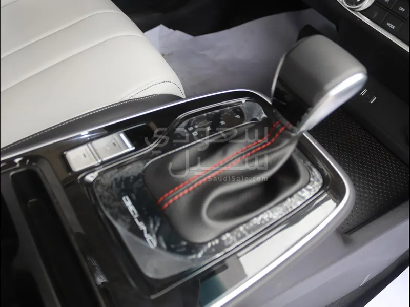 2025 بايك يو 5 بلس