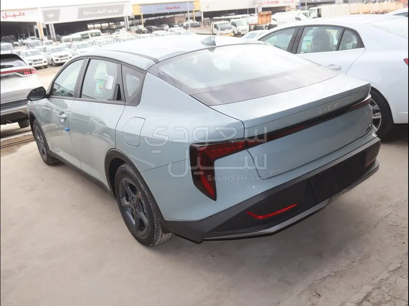 2026 كيا كاي 4