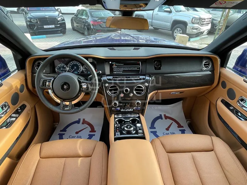 2023 Rolls-Royce Cullinan Black Badge