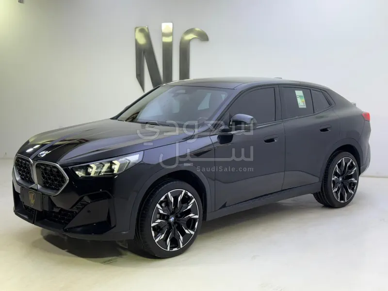 2025 بي ام دبليو الفئة اكس 2