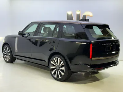 2025 لاند روفر رينج روفر اس في اوتوبيوغرافي