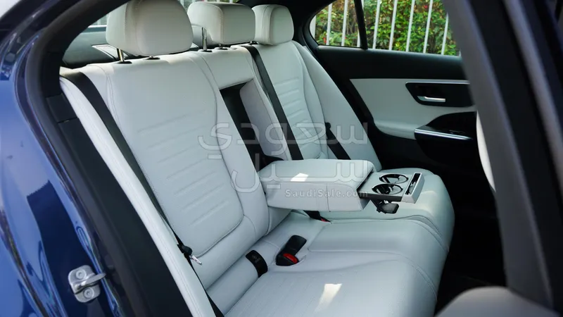 2026 مرسيدس - بنز سي 200 أي إم جي