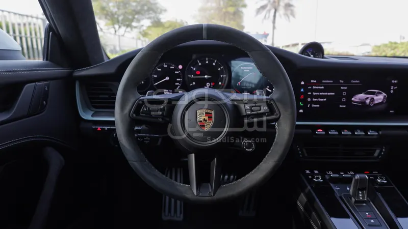 2023 بورش 911 داكار