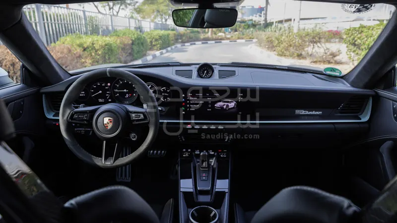 2023 بورش 911 داكار