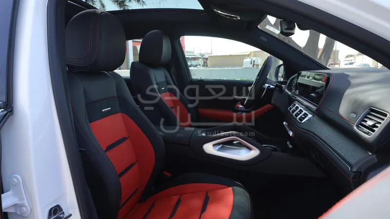 2026 مرسيدس - بنز جي إل إي 53 أي إم جي