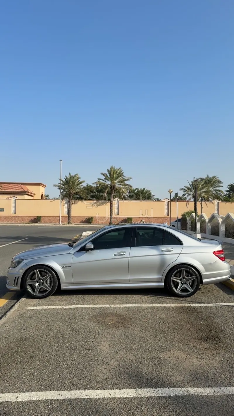 2008 مرسيدس - بنز سي 63 أي إم جي