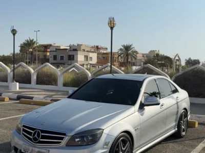 2008 مرسيدس - بنز سي 63 أي إم جي