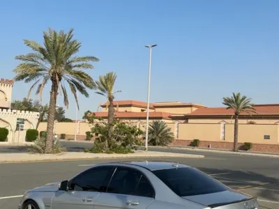 2008 مرسيدس - بنز سي 63 أي إم جي