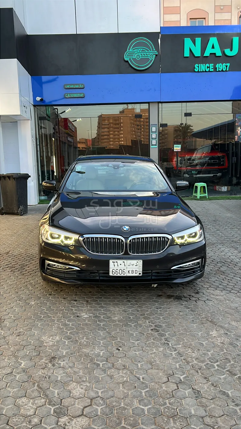 2017 BMW 5 Series 530i