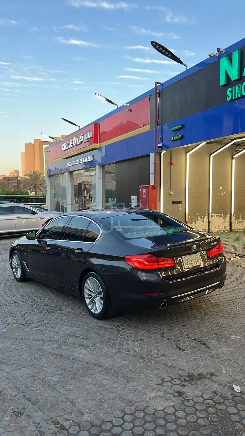 2017 بي ام دبليو الفئة الخامسة 530 أي