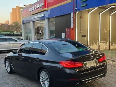 2017 بي ام دبليو الفئة الخامسة 530 أي