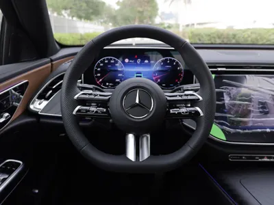 2026 Mercedes-Benz E 200 AMG