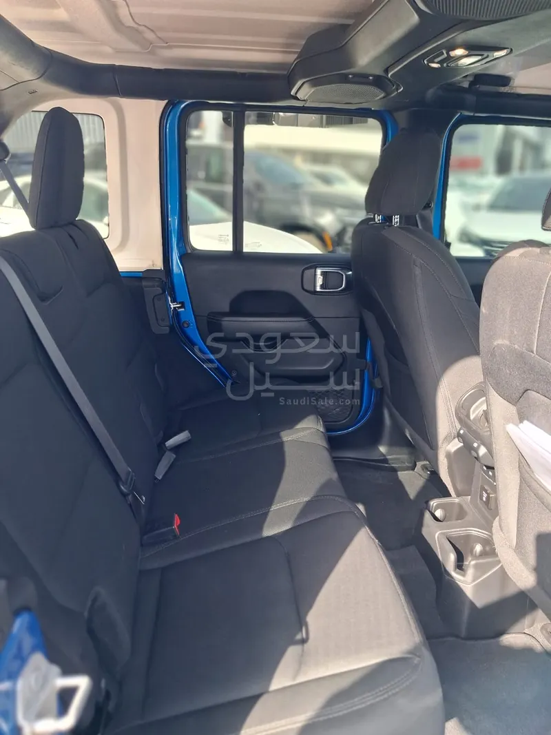 2022 جييب رانجلر صحارى