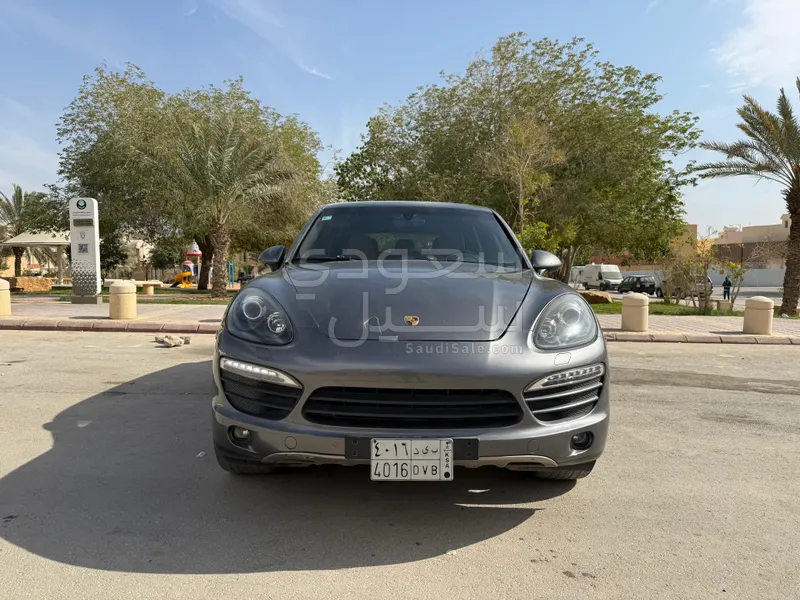 2013 بورش كايين اس