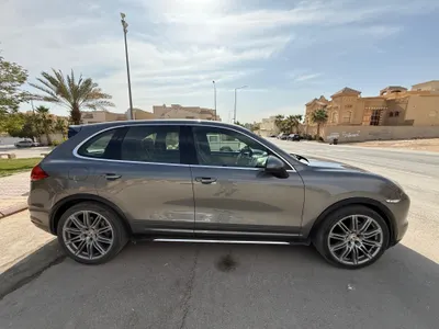 2013 بورش كايين اس