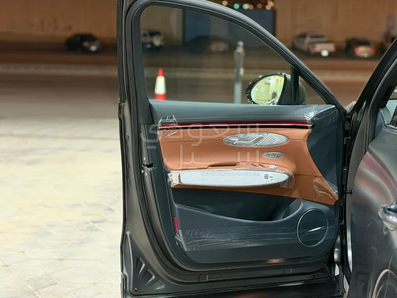 2026 جينيسيس جي في 70