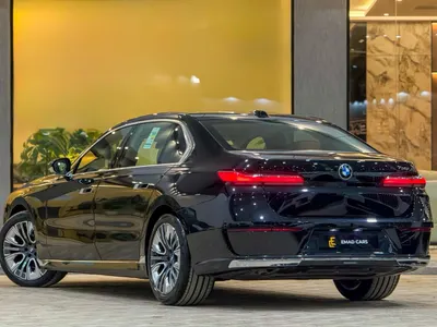 2026 بي ام دبليو الفئة السابعة 735أي