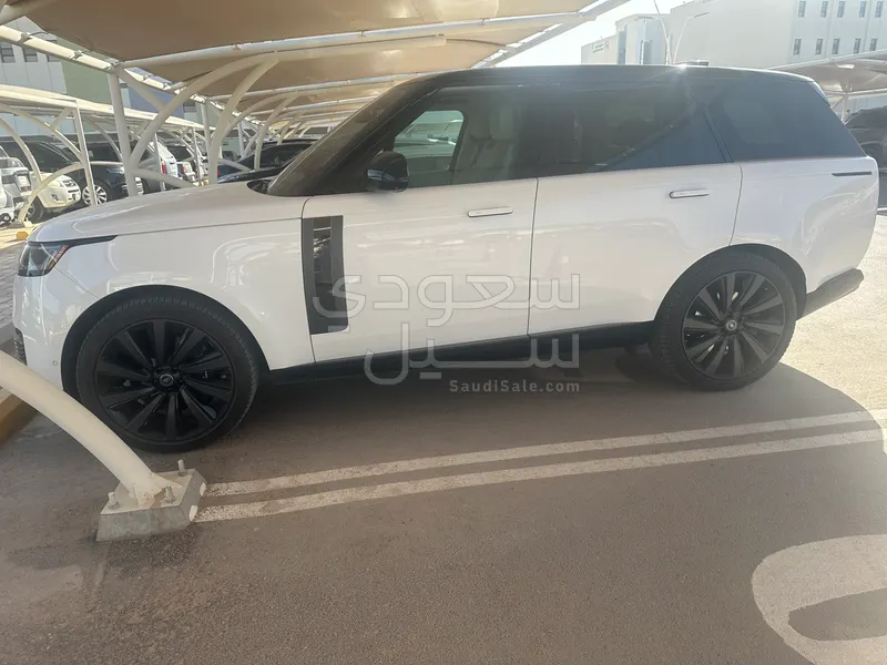 2023 لاند روفر رينج روفر فوج اس في